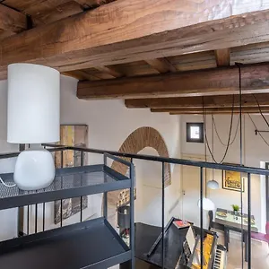 Musician Colosseo With Piano Apartment