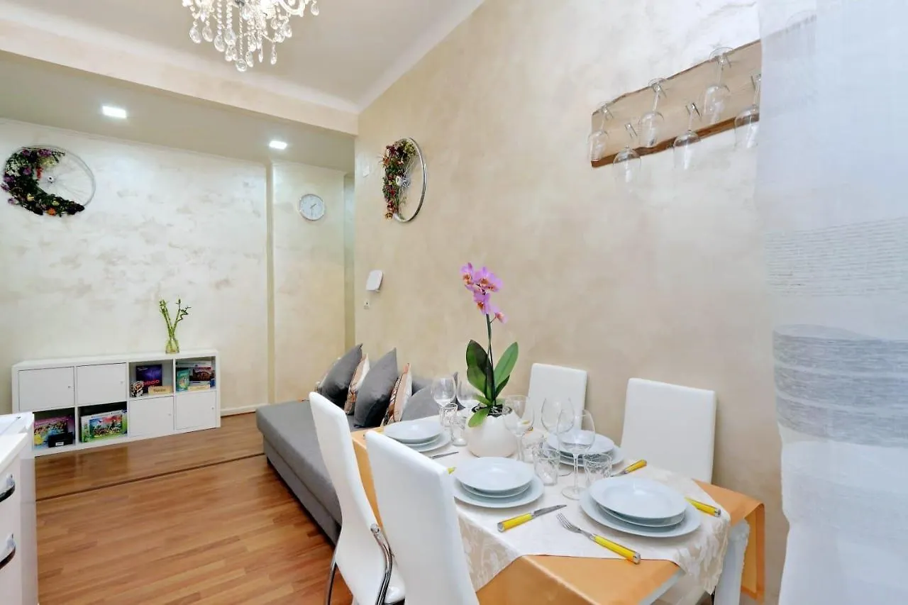 L&S Jacuzzi Home Rome