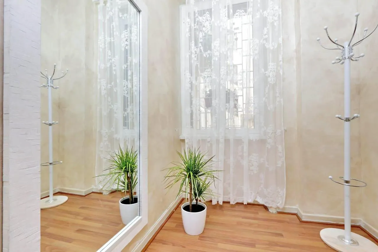 L&S Jacuzzi Home Rome